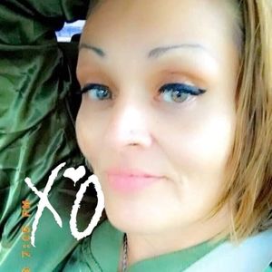 Meet your Posher, Gwendolyn